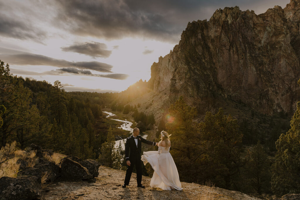 the best places to elope in Oregon